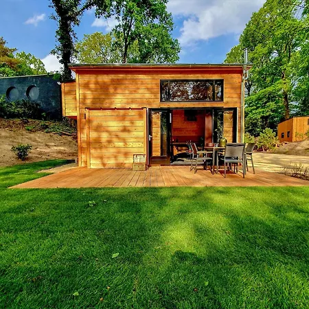 House With Pellet Stove Near Maasduinen *